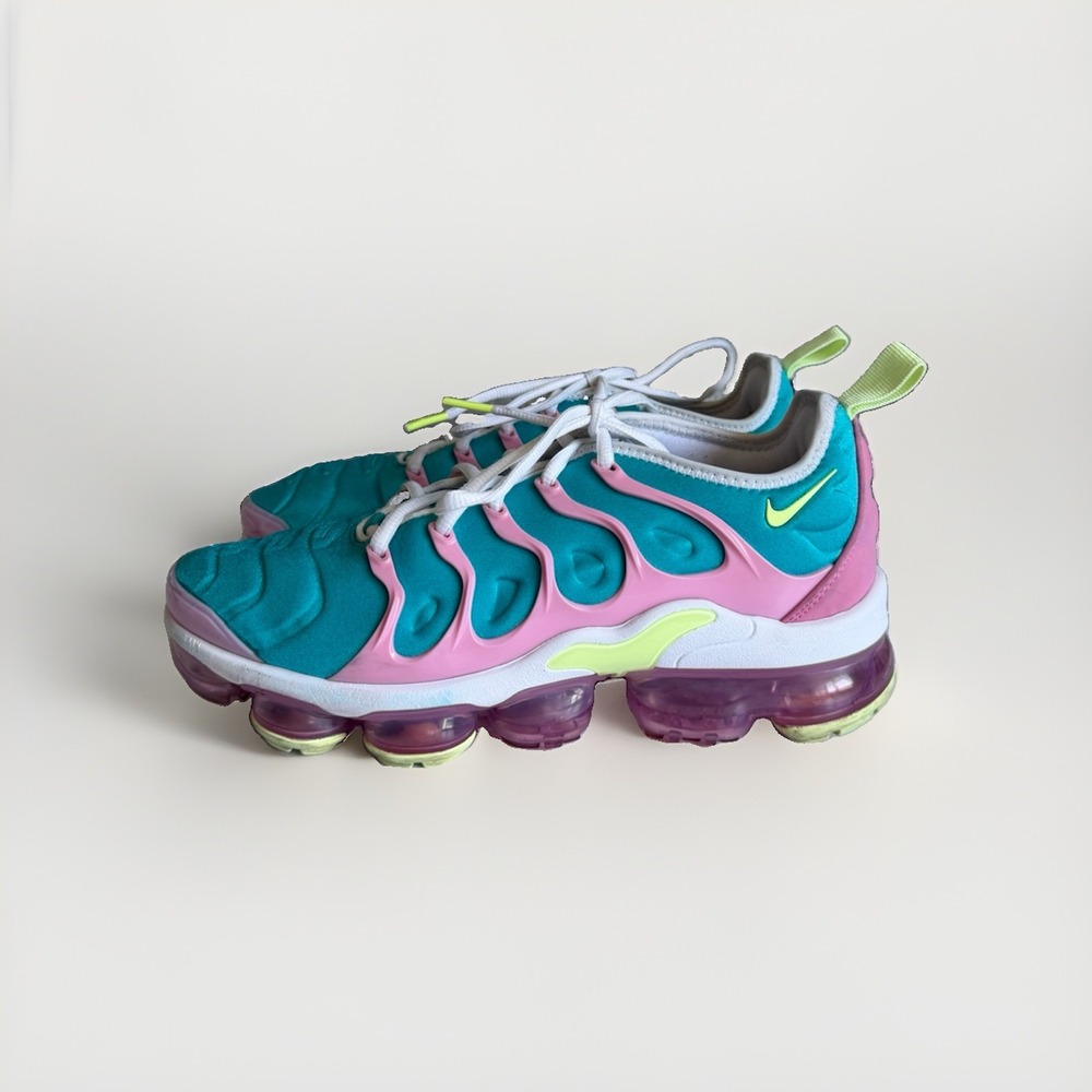 Nike Air VaporMax Plus Easter Women's 7.5 Teal Pink CW7014-100